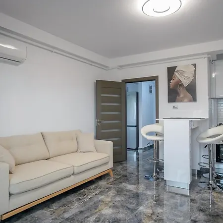 Aleyna Apartment